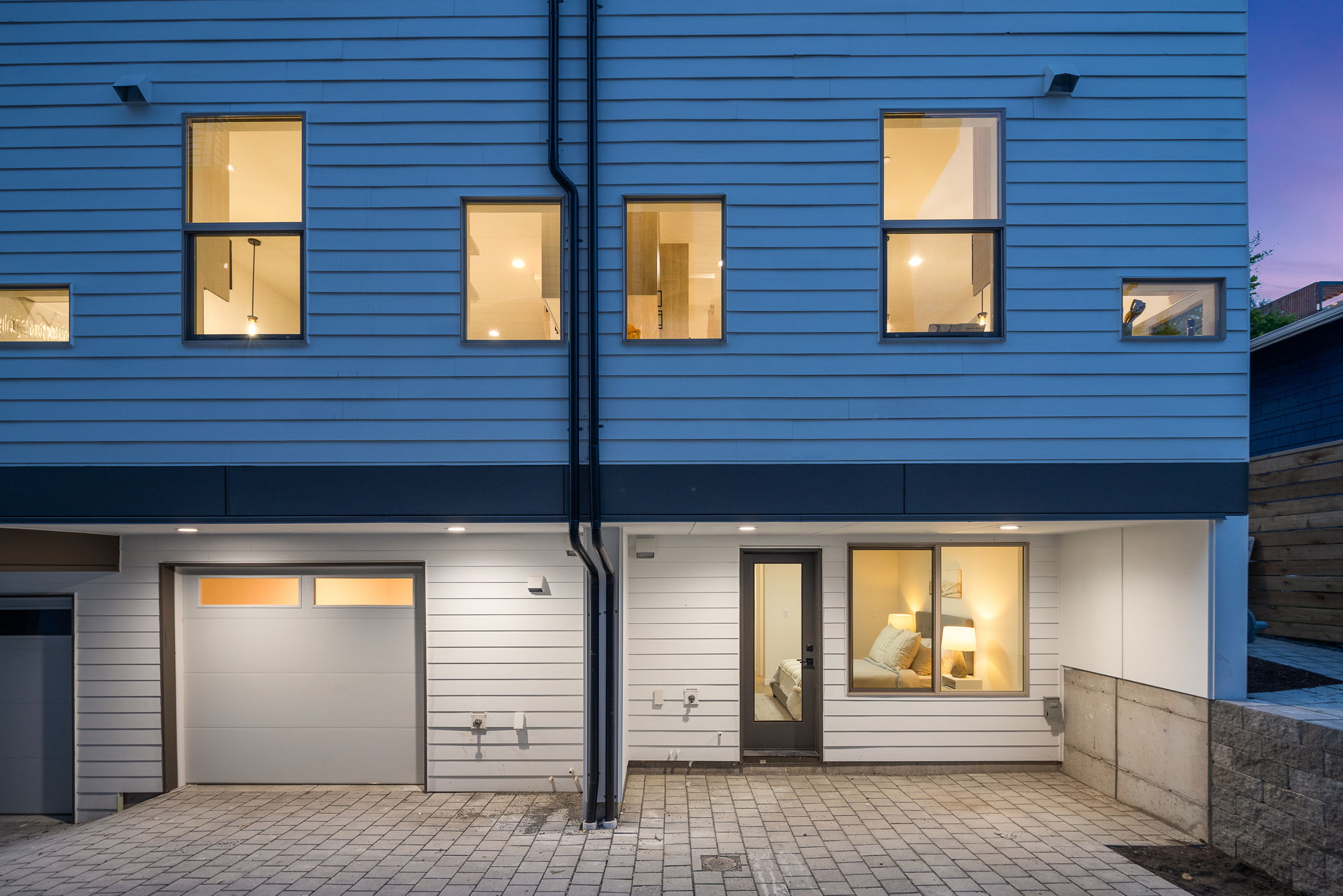 3-web-or-mls-1203-n-allen-pl-h
